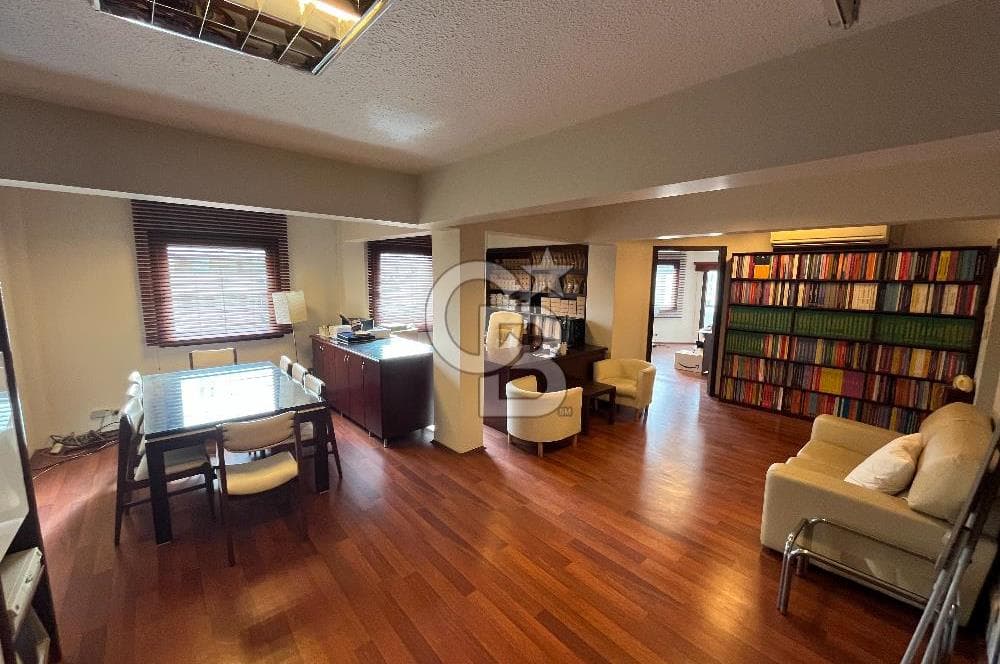 Basmane office suite top floor — Odabaşı Realestate, İzmir